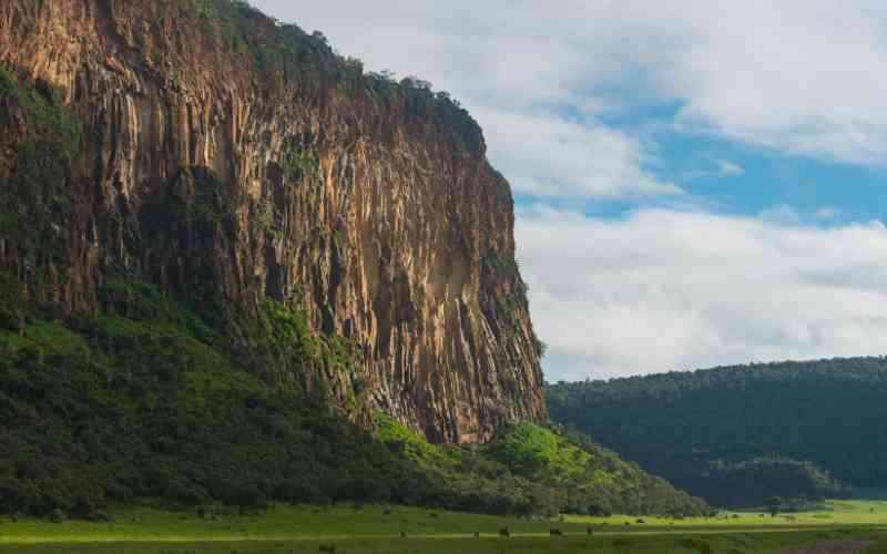 Hell’s Gate National Park