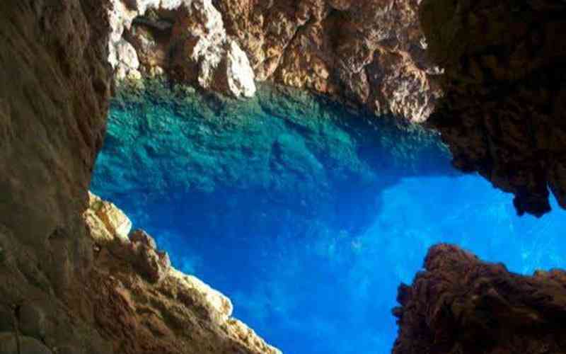 Chinhoyi Caves